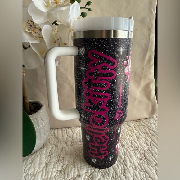 Only 1 LEFT NIB Hello Kitty 40oz Stainless Steel Tumbler with Lid & Straw - Picture 3 of 7